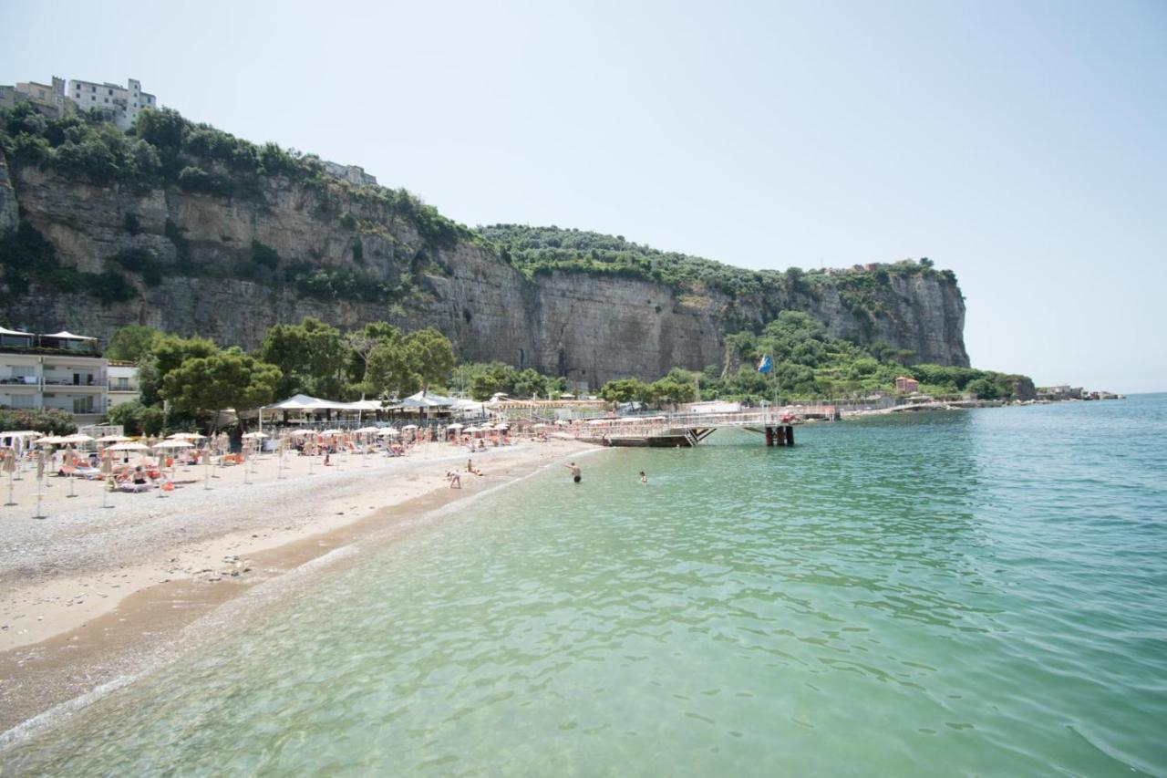 Le Ancore Hotel Vico Equense Exterior photo